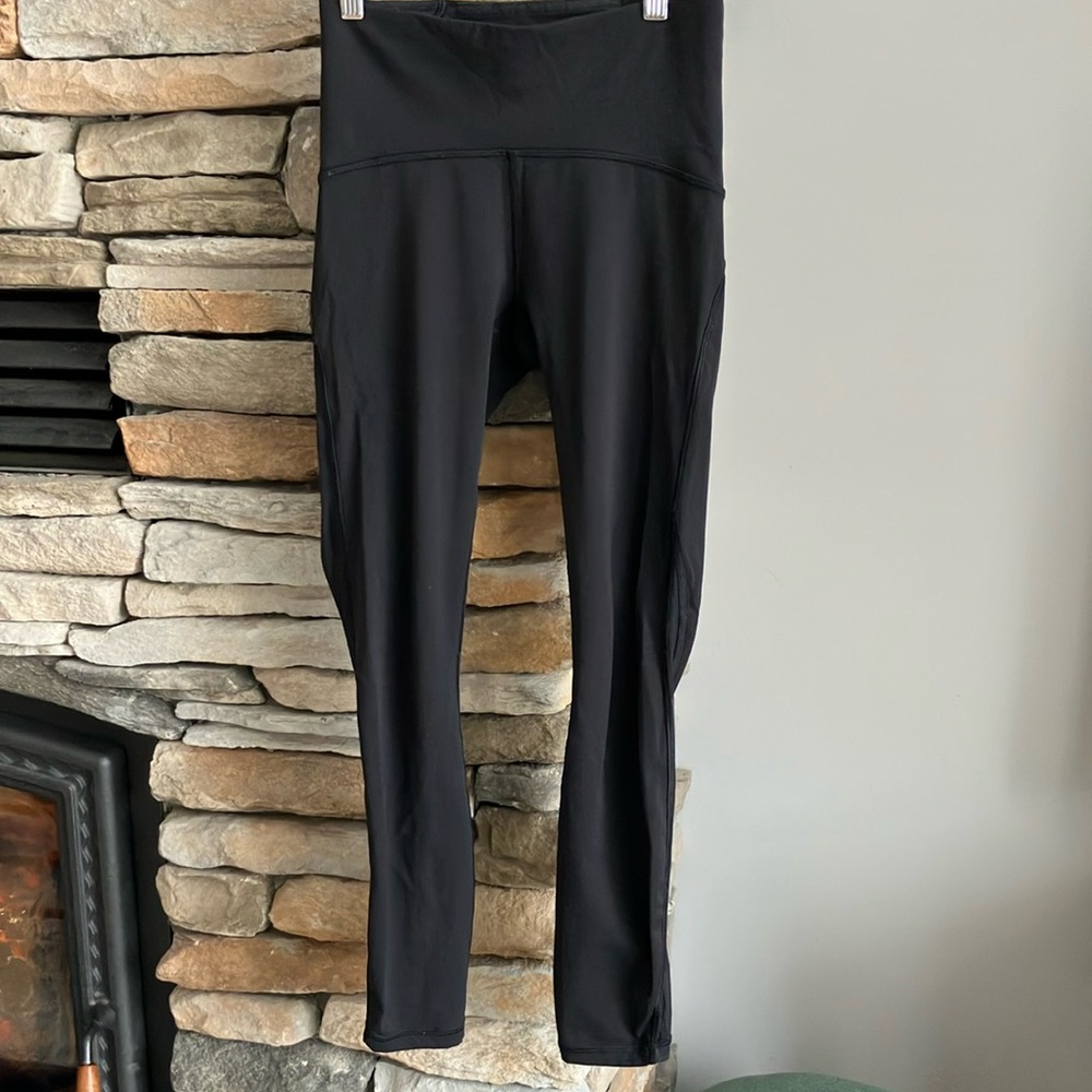 Lululemon black leggings